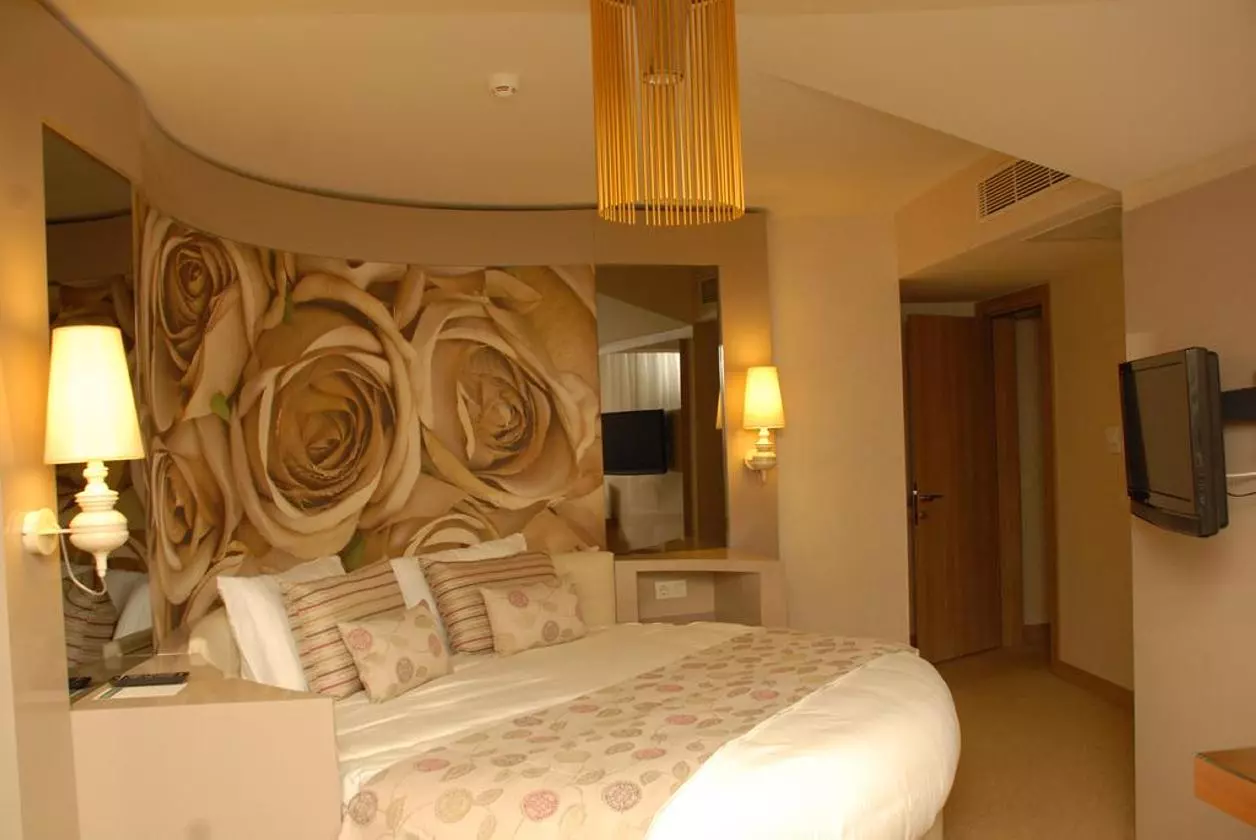 KAYAIZMIR_SHABAVIZ (29).jpg